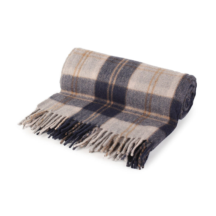 Highland Wool Blend Tartan Blanket Throw – Extra Warm Scottish Wool Blend – BANNOCKBANE SILVER