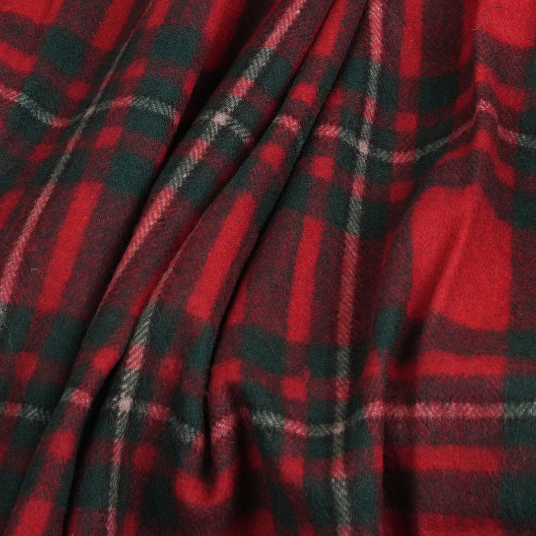 Scottish Tartan Wool-Blend Blanket Throw – Highland Comfort - MACGREGOR