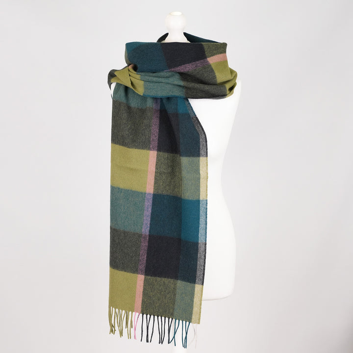 Heritage of Scotland 100% Lambswool Wide Scarf Soft Unisex Winter Wrap - Tartan &amp; Check Designs - KIRKSTALL CHECK GREEN