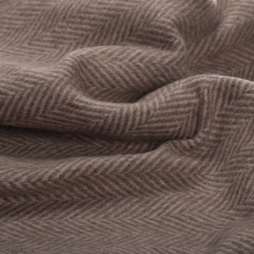 Highland Wool Blend Herringbone Blanket Chestnut Brown - Dunedin Cashmere