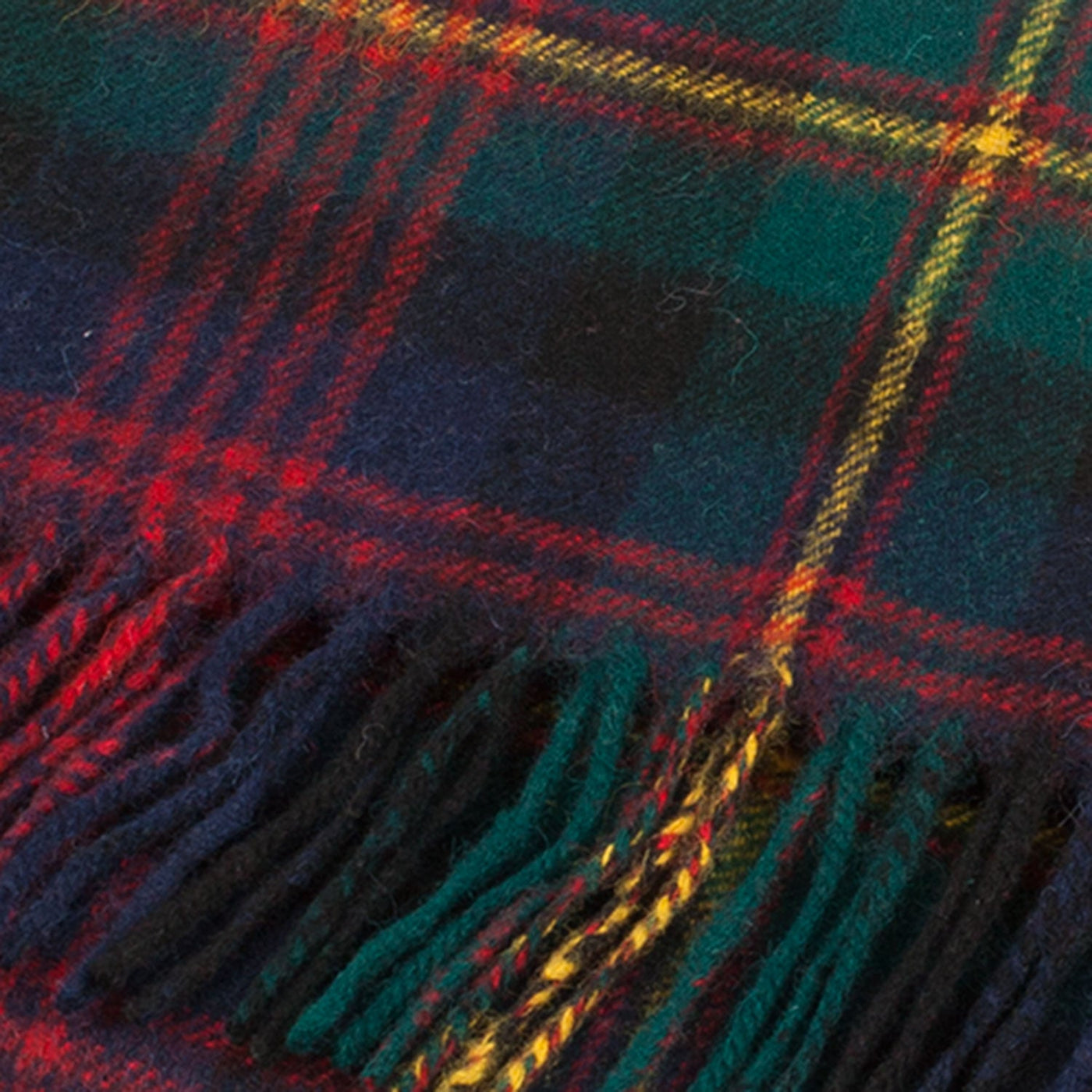 Lambswool Scottish Tartan Clan Scarf Maclennan - Dunedin Cashmere