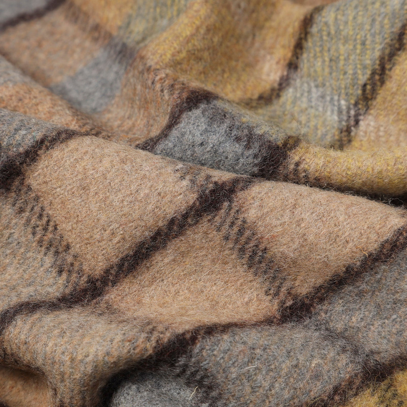 Recycled Wool Tartan Blanket Throw Buchanan Natural - Dunedin Cashmere